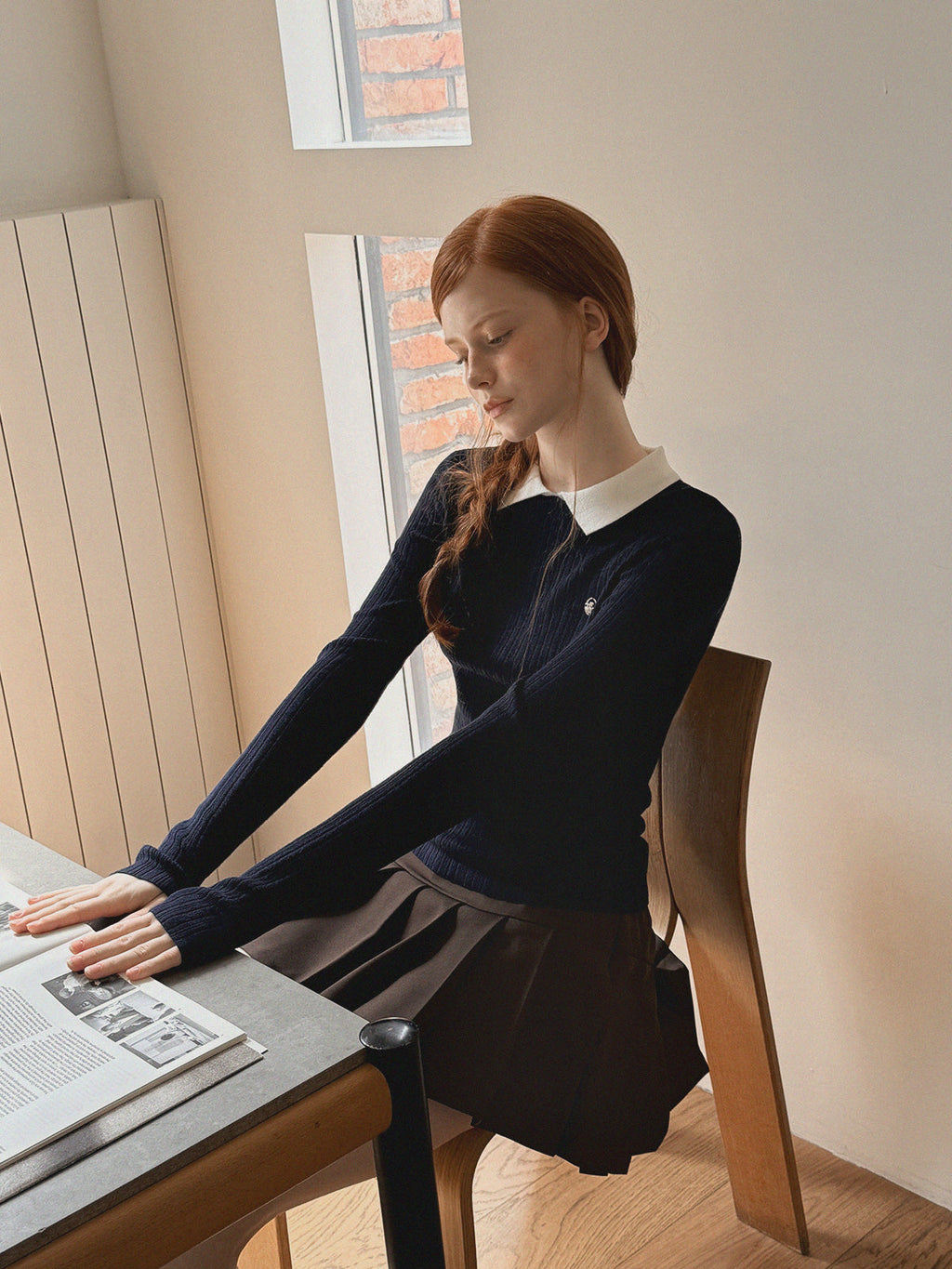 [TWEE] Rimet Contrast Collar Long Sleeve Knit